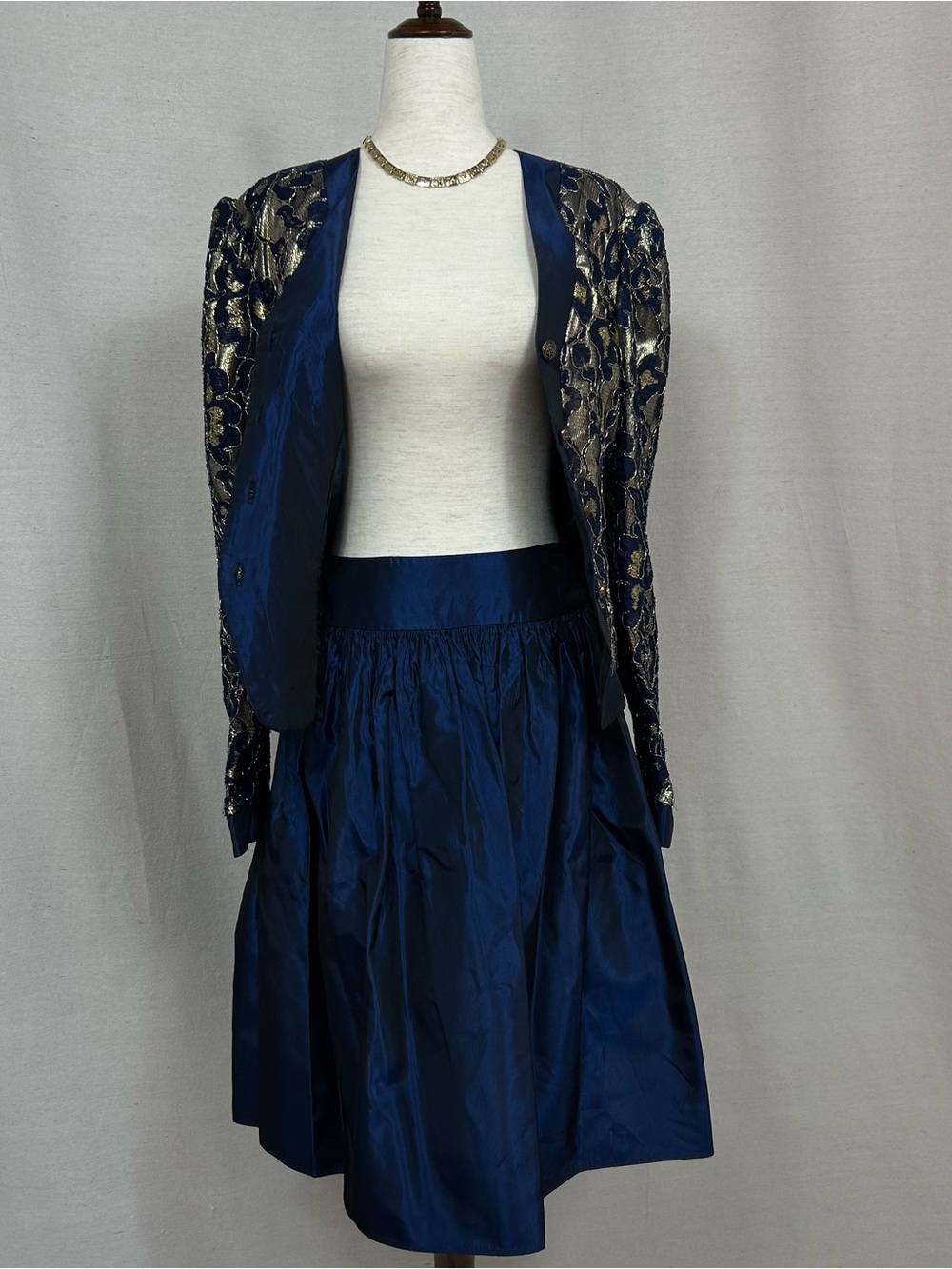 Jessica McClintock Navy Blue and Gold A-Line Skirt Set - Picture 5 of 12